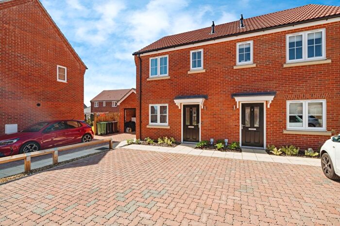 2 Bedroom Semi-Detached House For Sale In Cushing Close, Wymondham, Norfolk, NR18