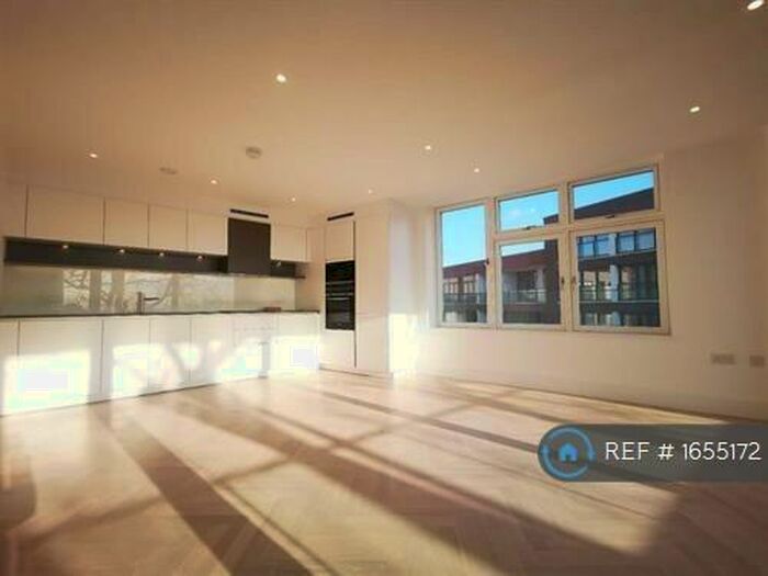 2 Bedroom Flat To Rent In Jewel House, London, N7