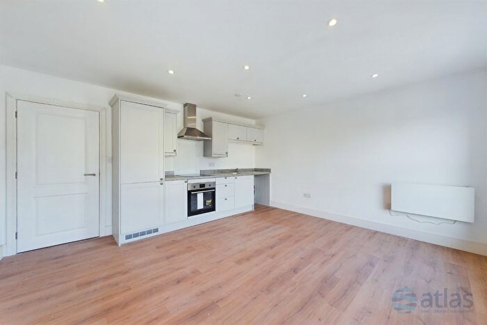2 Bedroom Flat To Rent In Sandhurst Street, Aigburth, L17