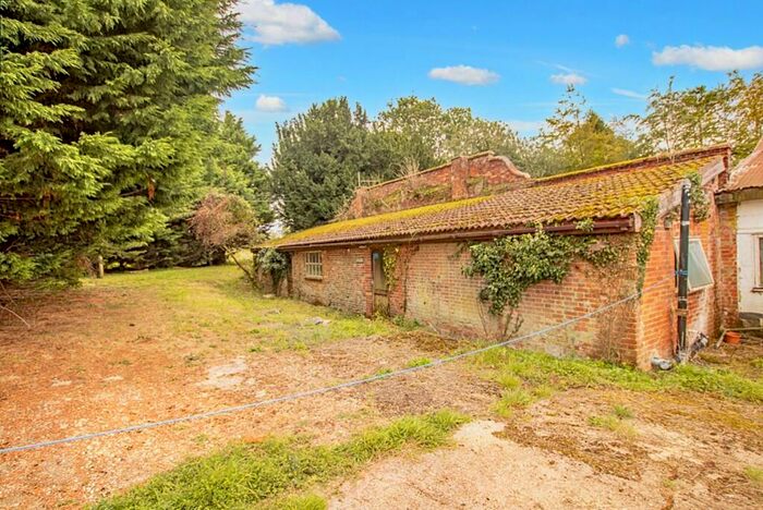 3 Bedroom Plot For Sale In Little Dunham, PE32