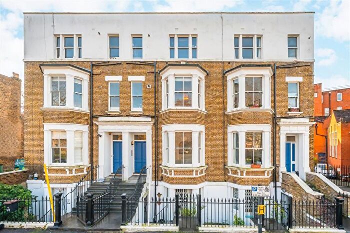 2 Bedroom Flat For Sale In Prima Road, Oval, SW9