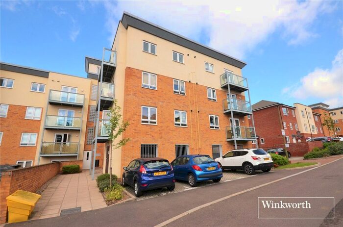 2 Bedroom Flat To Rent In Todd Close, Borehamwood, WD6