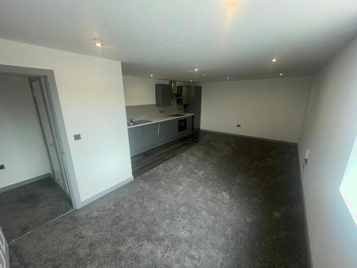 2 Bedroom Apartment To Rent In Yeadon, Leeds, LS19