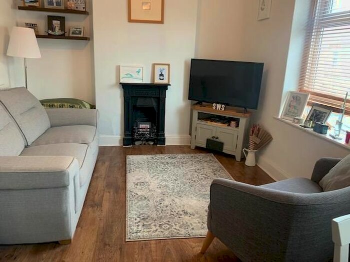 1 Bedroom Flat To Rent In Penllyn Road, Canton, Cardiff, CF5
