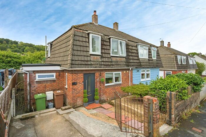 3 Bedroom Semi Detached House For Sale In Woollcombe Avenue, Plymouth, PL7