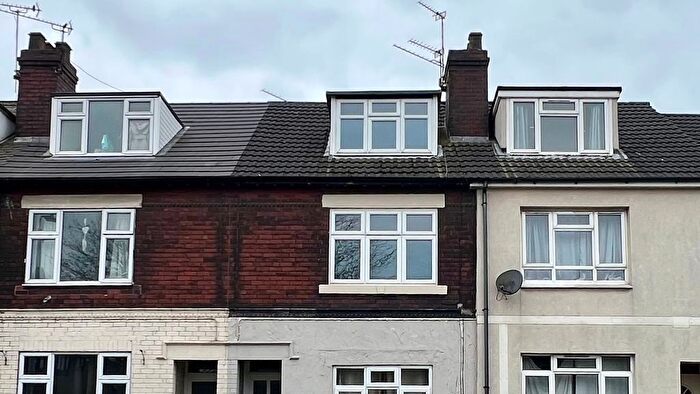 2 Bedroom Flat For Sale In A Queen Street, Scunthorpe, DN16