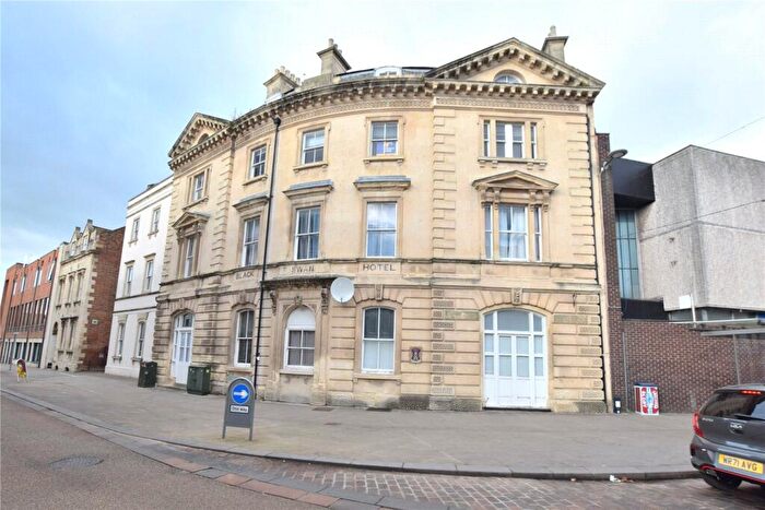 1 Bedroom Apartment To Rent In Commercial Road, Gloucester, GL1