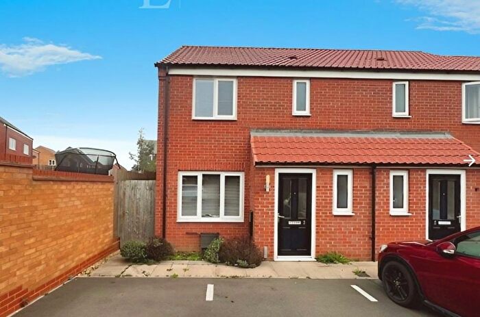 3 Bedroom Semi-Detached House To Rent In Kronos Close, Stanground South, Peterborough, PE2