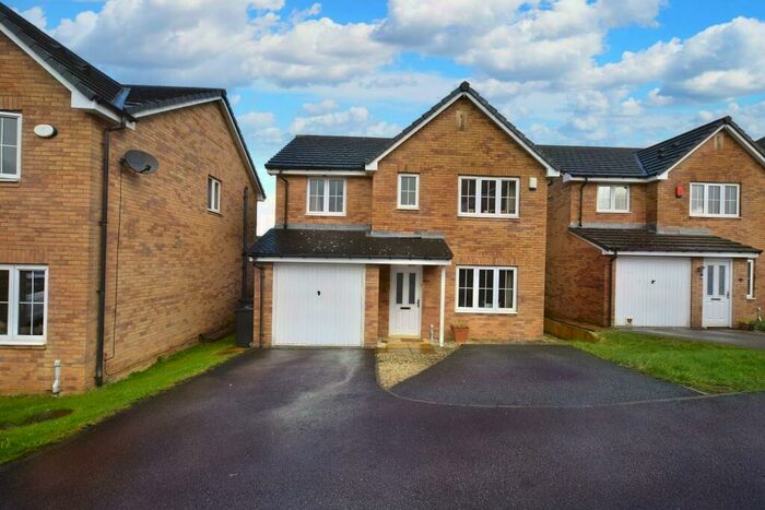 4 Bedroom Detached House To Rent In Lyndhurst Bank, Penistone, Sheffield, S36