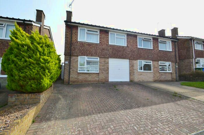 3 Bedroom Detached House To Rent In Berkeley Court, Sittingbourne, ME10