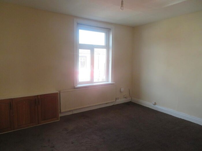 2 Bedroom Flat To Rent In Tweedale Street, Deeplish, OL11