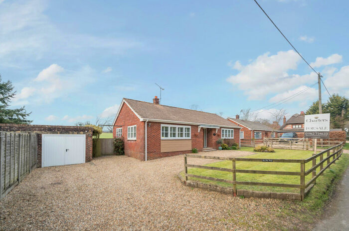 3 Bedroom Bungalow For Sale In Wood Lane, Bramdean, Alresford, Hampshire, SO24