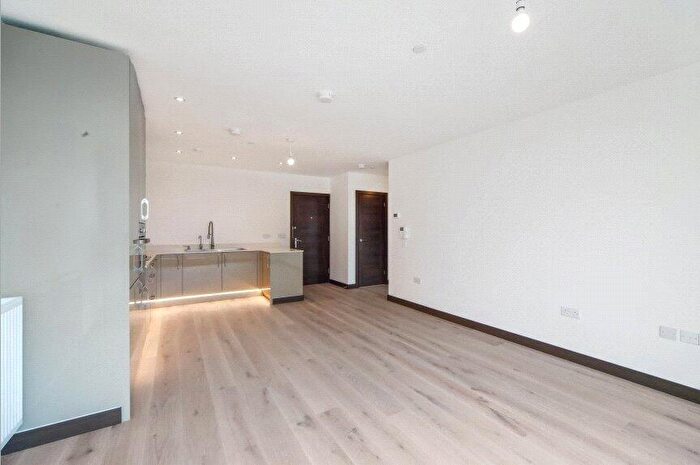 1 Bedroom Flat To Rent In Darlington House, Merlin Drive, Fletton Quays, PE2