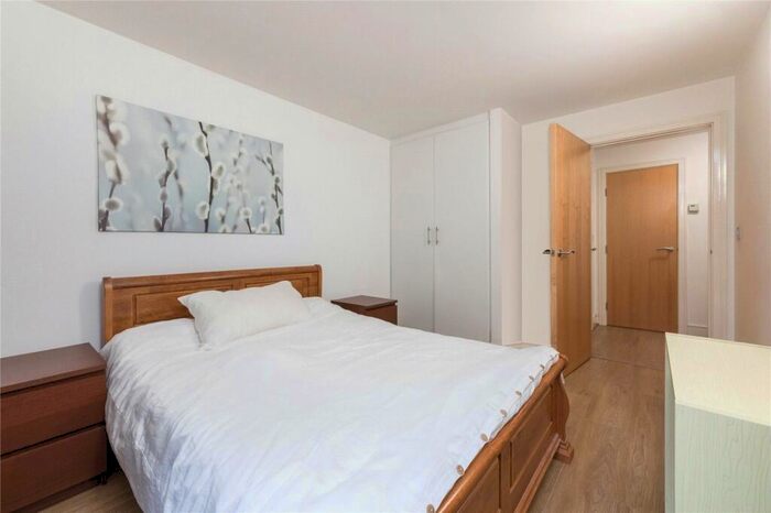 1 Bedroom Flat To Rent In Cassilis Road, Millwall, E14