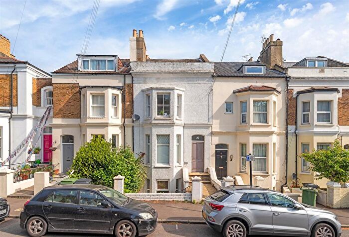 1 Bedroom Flat For Sale In Camden Hill Road, SE19
