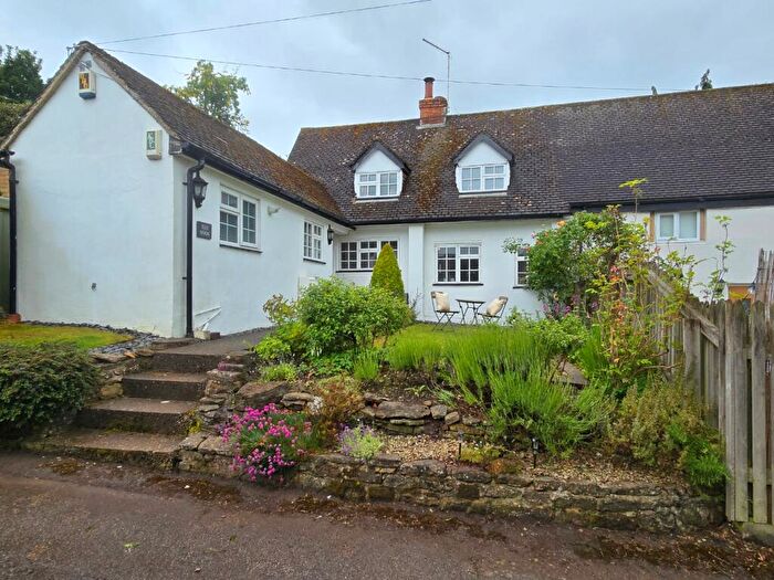 2 Bedroom Cottage For Sale In Mill Lane, East Haddon, Northampton, NN6