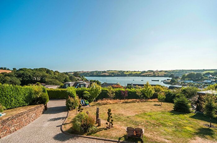 5 Bedroom Detached House For Sale In Trevallion Park, Feock, TR3