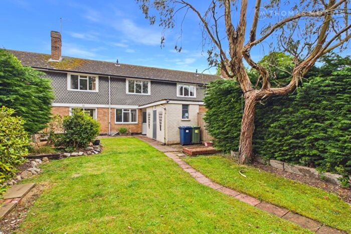 3 Bedroom Terraced House For Sale In Broad Leas, St. Ives, Cambridgeshire, PE27