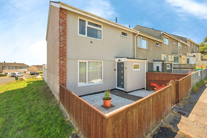 3 Bedroom End Terrace House For Sale In Kings Tamerton Road, Plymouth, PL5