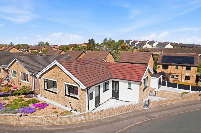 2 Bedroom Detached Bungalow For Sale In Rylstone Drive, Barnoldswick, BB18