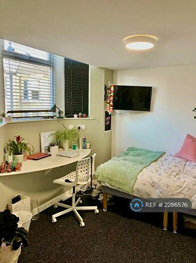 6 Bedroom Terraced House To Rent In Saxony Road, Liverpool, L7