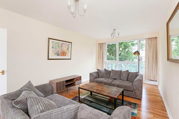 2 Bedroom Flat To Rent In St John's Wood Road, St John's Wood, NW8