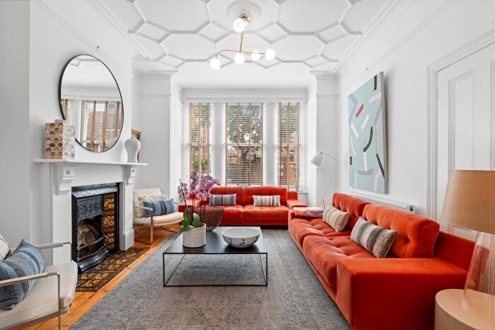 4 Bedroom Terraced House For Sale In Hearnville Road, London, SW12