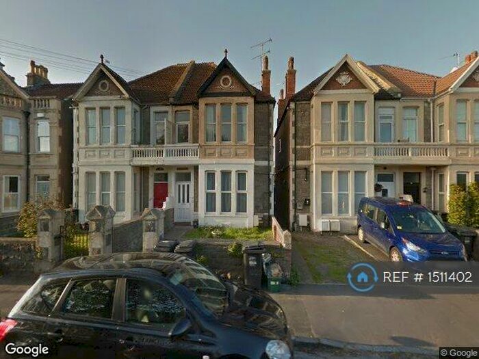 2 Bedroom Flat To Rent In Quantock Road, Weston-Super-Mare, BS23