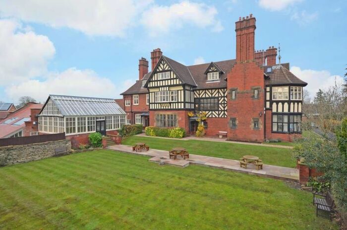 2 Bedroom Flat To Rent In Aldersyde House, Tadcaster Road, YO24