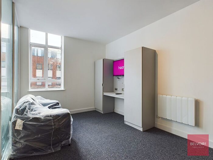 1 Bedroom Flat To Rent In College Street, City Centre, Swansea, SA1