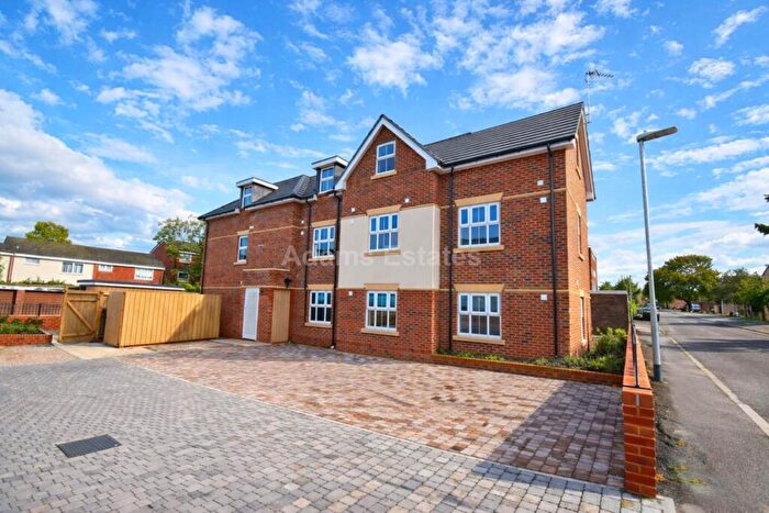Studio To Rent In Block A, Charndon Close, Reading, RG2