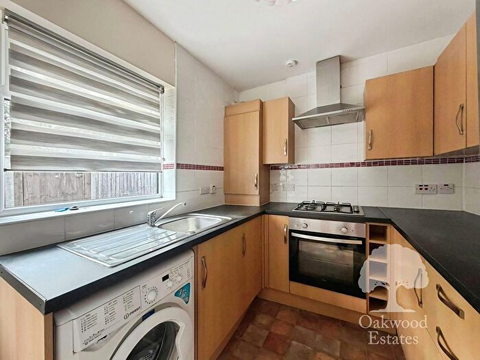 1 Bedroom Maisonette To Rent In Stafford Avenue, Slough, SL2