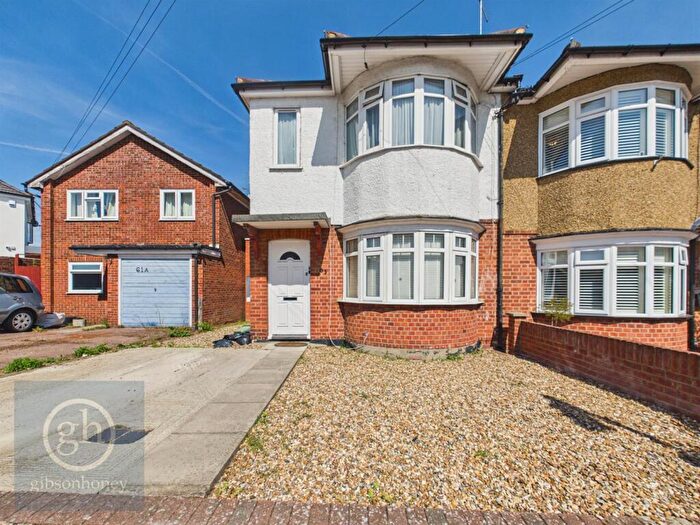 2 Bedroom Maisonette To Rent In Brixham Crescent, Ruislip, HA4