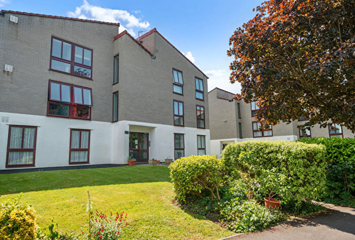 2 Bedroom Apartment For Sale In Flat, Southfield Court Southfield Road, Westbury-on-Trym, Bristol, Somerset, BS9