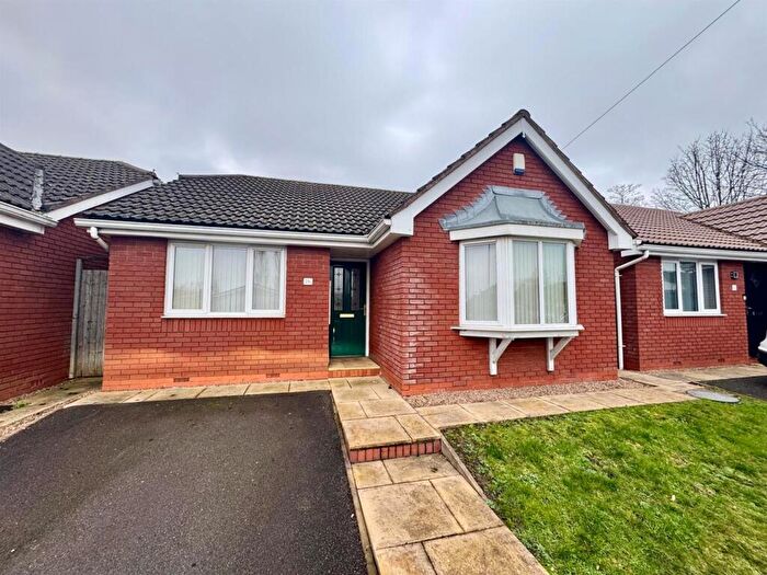 2 Bedroom Bungalow To Rent In Bell End, Rowley Regis, West Midlands, B65