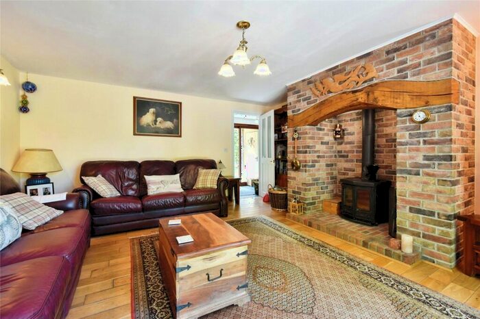 4 Bedroom Detached House For Sale In Penparc, Cardigan, Ceredigion, SA43