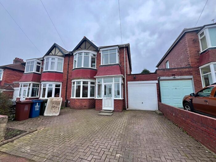 3 Bedroom Semi Detached House For Sale In Southwood Gardens, Newcastle Upon Tyne, Tyne And Wear, NE3