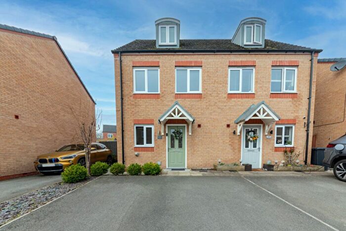 3 Bedroom Semi-Detached House For Sale In Chestnut Way, Penyffordd, CH4