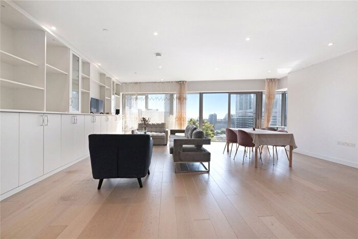 2 Bedroom Flat To Rent In Park Drive, London, E14