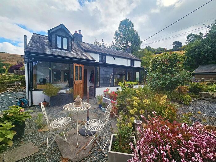 3 Bedroom Property For Sale In Glascwm, Llandrindod Wells, LD1