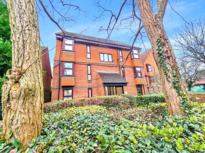 Studio For Sale In Turnpike Lane, Sutton, SM1