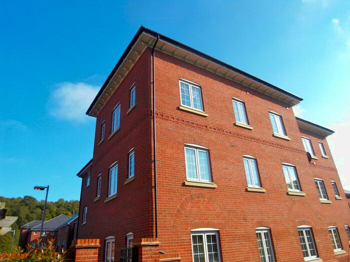 2 Bedroom Flat To Rent In , Church Beck Chase, Ringley Locks, Stoneclough, M26