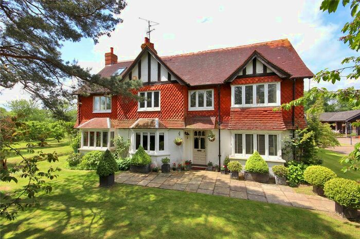 4 Bedroom Detached House For Sale In Tilsden Lane, Cranbrook, Kent, TN17