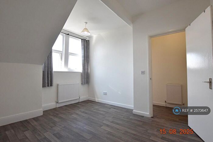 1 Bedroom Flat To Rent In Crescent Road, Luton, LU2