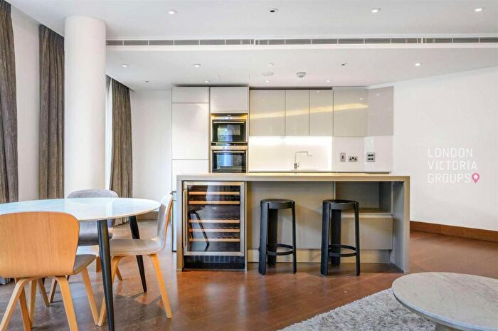 2 Bedroom Apartment For Sale In St. Dunstans House, - Fetter Lane, London, EC4A