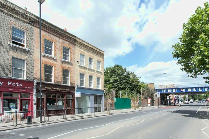 4 Bedroom Flat To Rent In Caledonian Road, London, N1