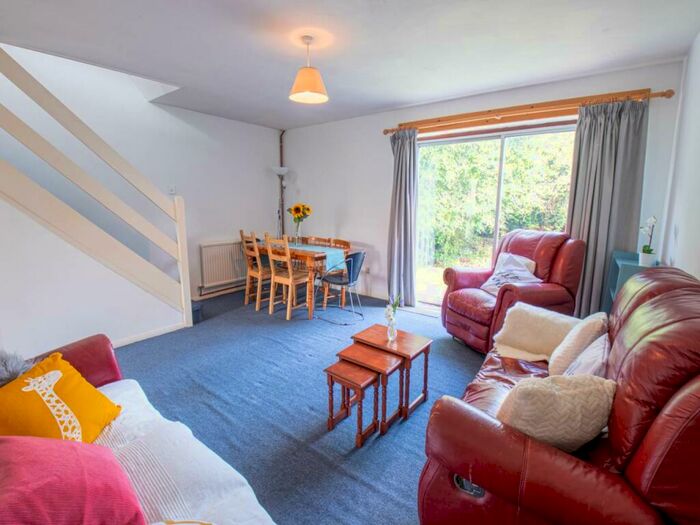 6 Bedroom House To Rent In St Michaels Place, Canterbury, Kent, CT2