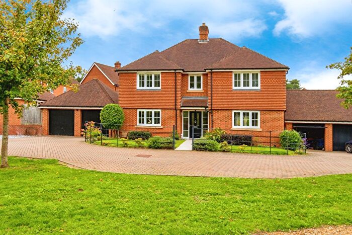 5 Bedroom Detached House For Sale In Sewall Drive, Bishopstoke, Eastleigh, SO50