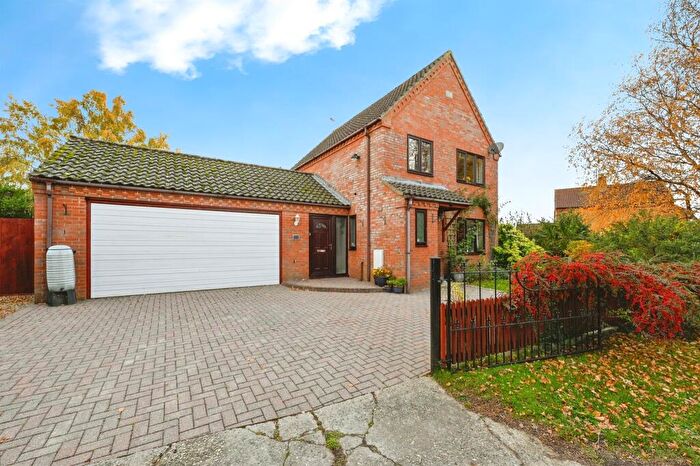 3 Bedroom Detached House For Sale In Hoggs Drove, Marham, King's Lynn, PE33