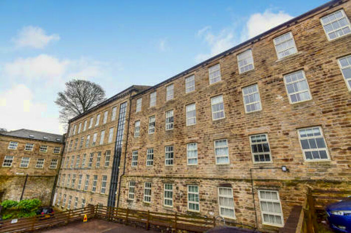 1 Bedroom Flat To Rent In Woodlands Mill, Steeton, BD20